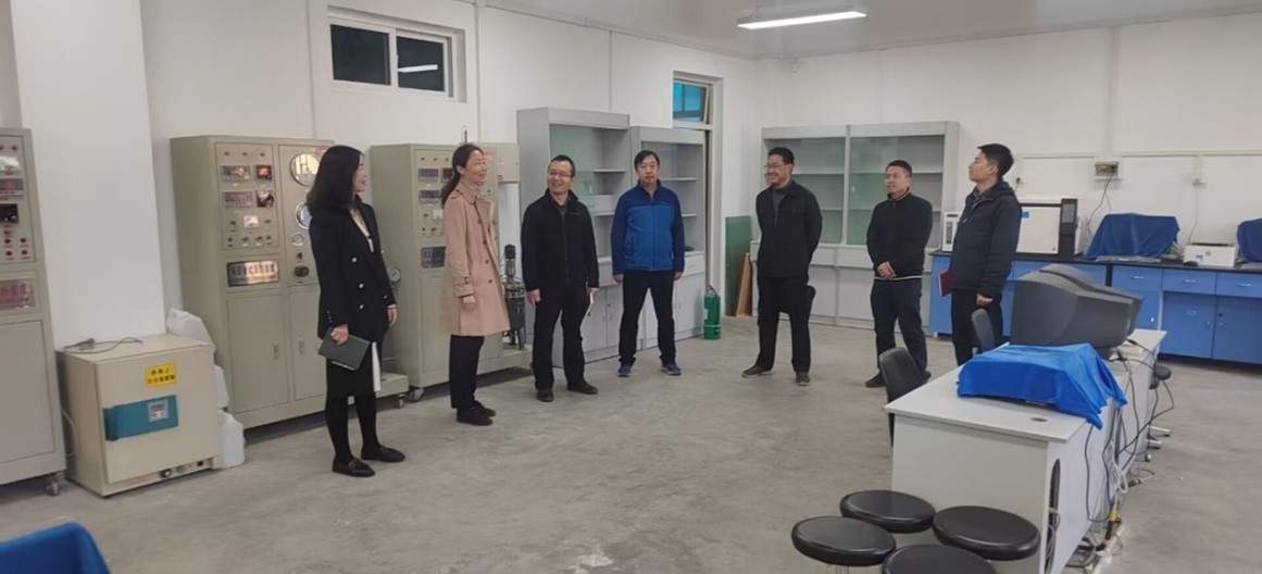 校长助理雷圣宾深入化学化工学院调研指导工作